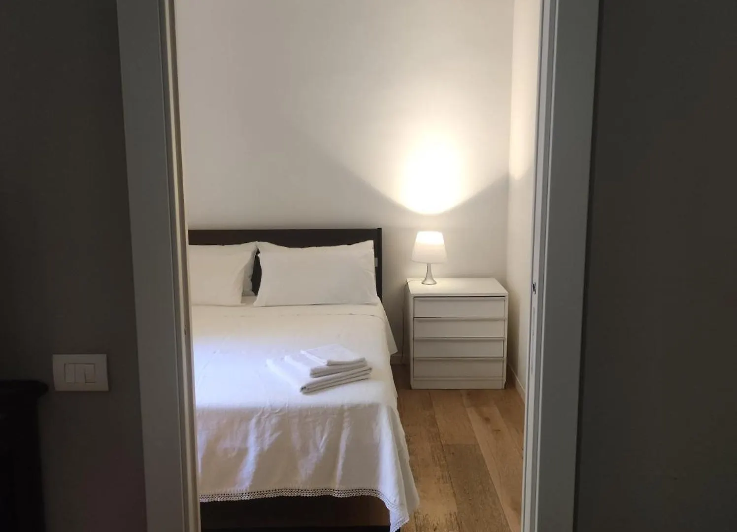 Maria Holiday Homes -Vitruvio 42 Appartamenti Mailand Apartment