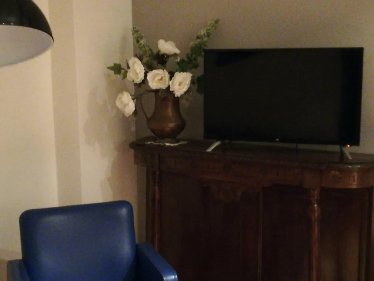 Maria Holiday Homes -Vitruvio 42 Appartamenti Milan Apartment